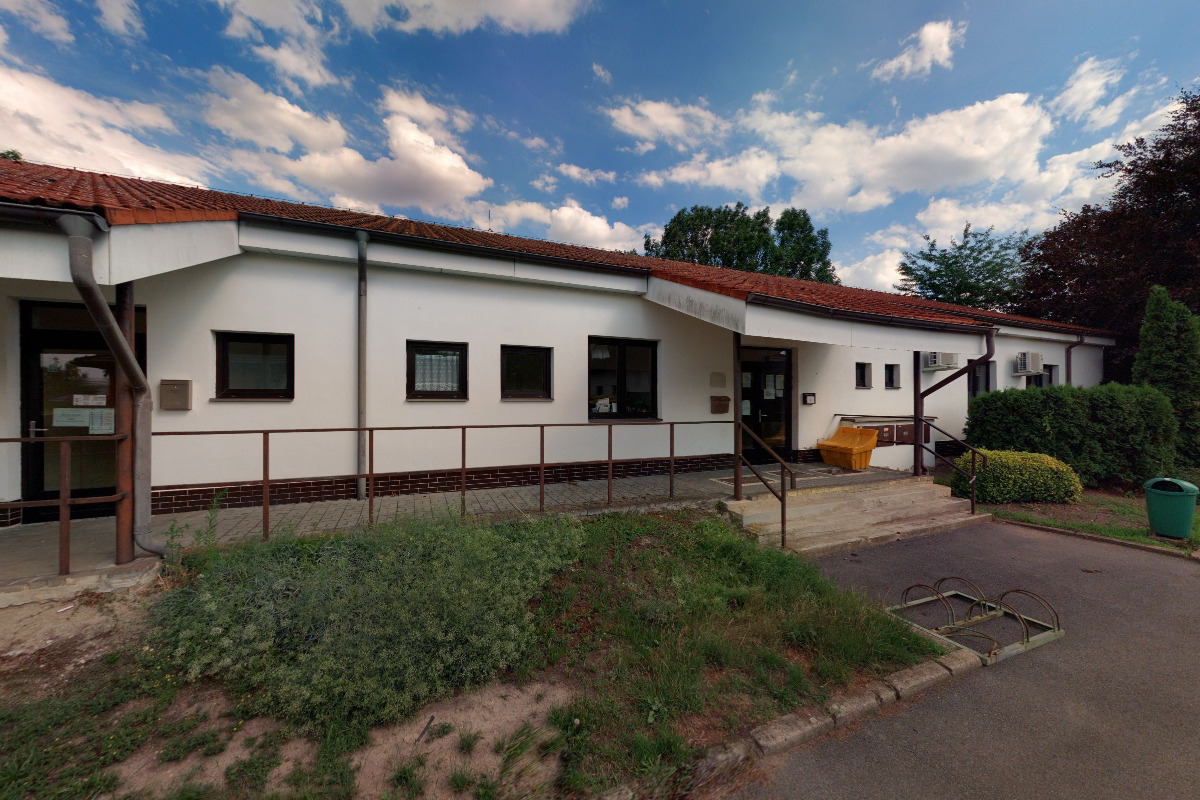 MUDr. Hana Andrea Tomíčková