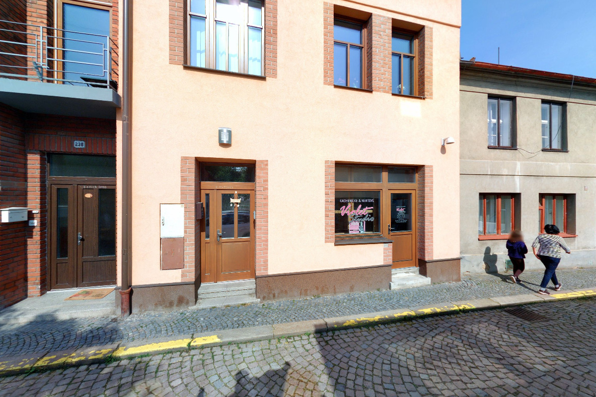 Violet studio foto 2