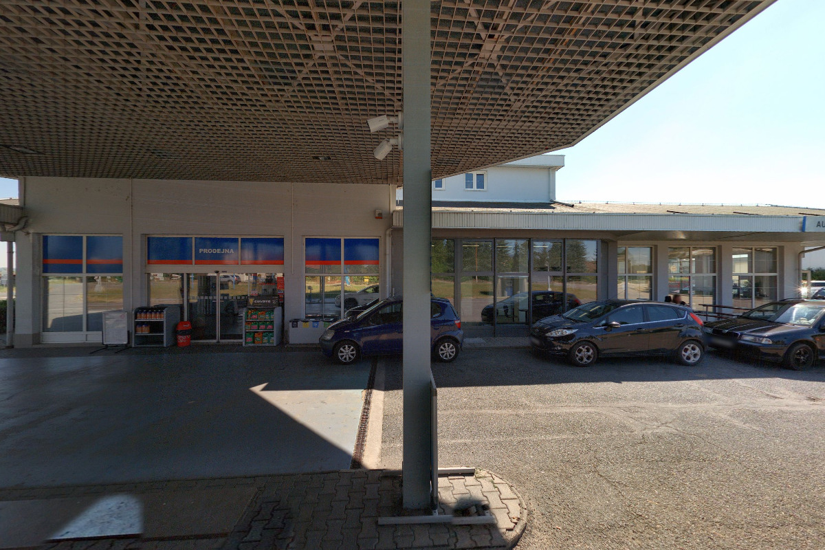 Automyčka MOL foto 3