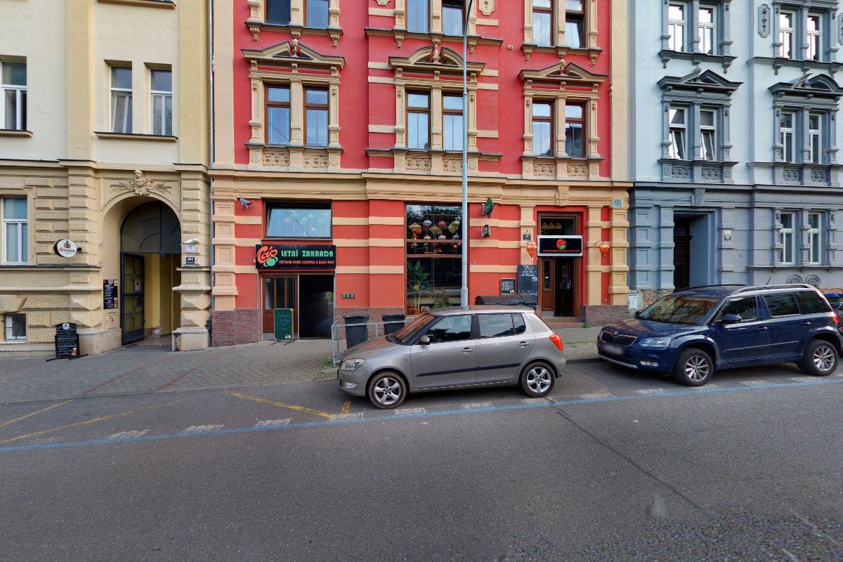 Táo Viet Nam Home Cooking & Sushi Bar