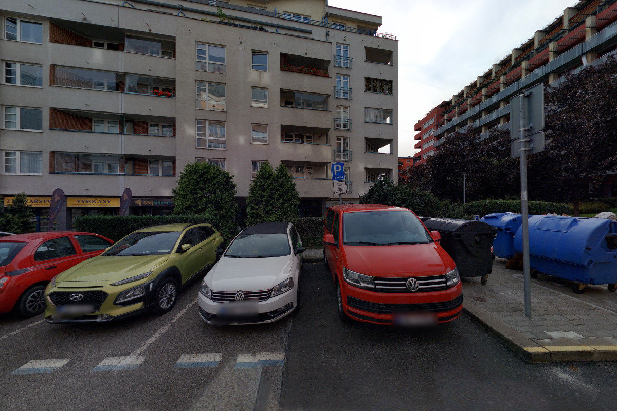 PRAG-IMPEX, spol. s r.o.