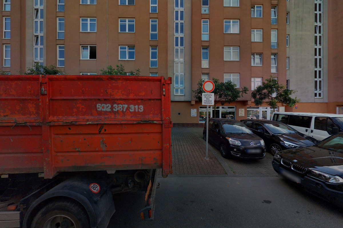 PYTHON - IMPORT - Šperky a piercing z chirurgické oceli