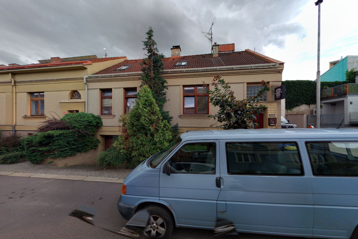 AUTOPLACHTY NEKVASIL, s.r.o.