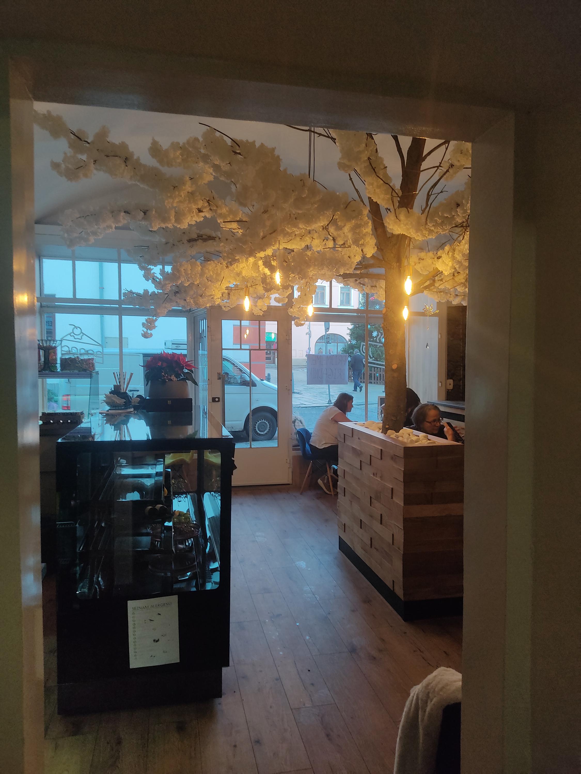 Cukrárna Pod Rozkvetlým Stromem foto 3