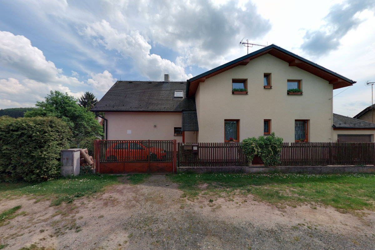 Mgr. Lenka Chalupníčková, advokátka