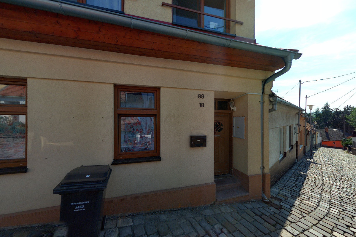 O'Malley Language School, s.r.o.