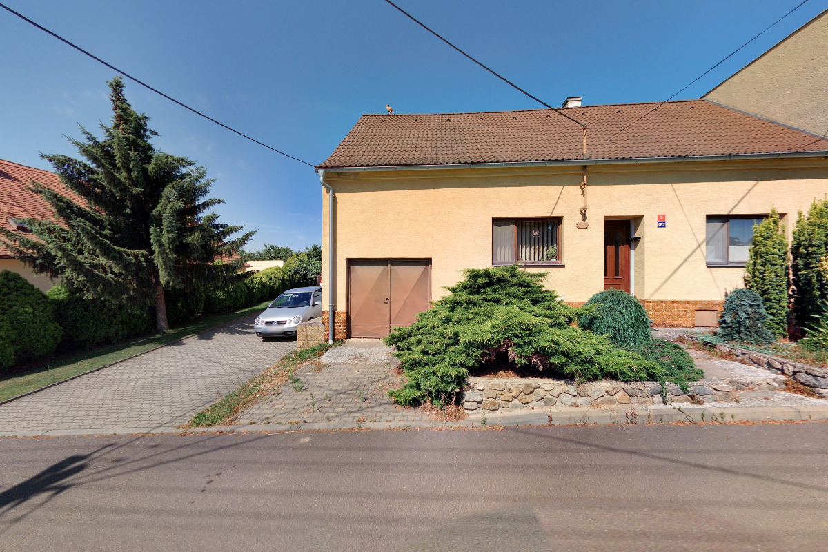 Čistírna peří Mareš