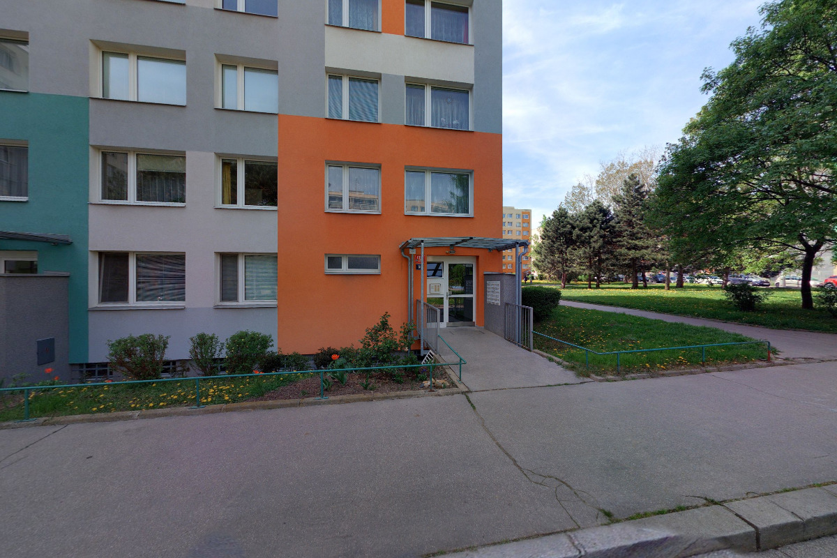 Společenství vlastníků jednotek Španielova 1317 - 1323