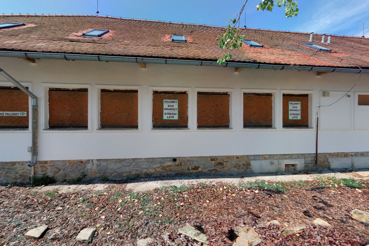 Pedikúra, manikúra -  Šárka Sečková foto 5