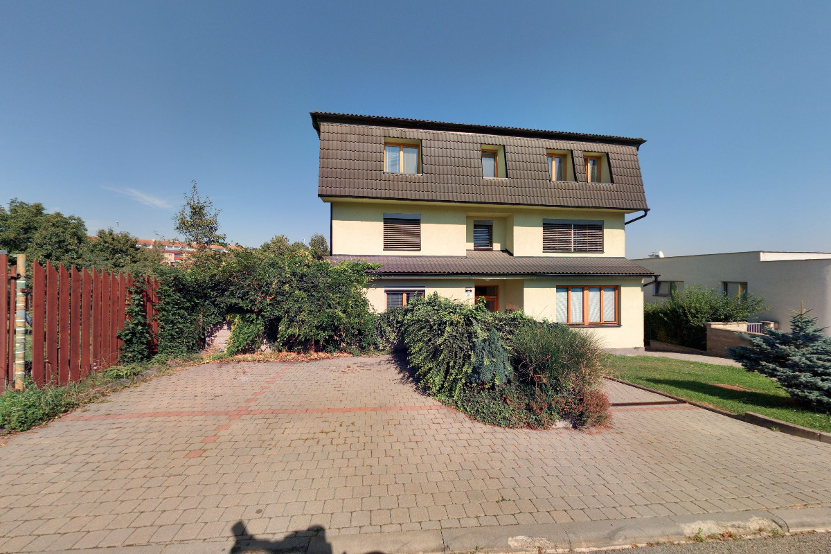 MIRROR CZ, spol. s r.o.