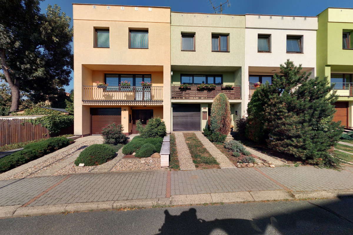 doc. JUDr. Ivana Průchová, CSc., advokátka