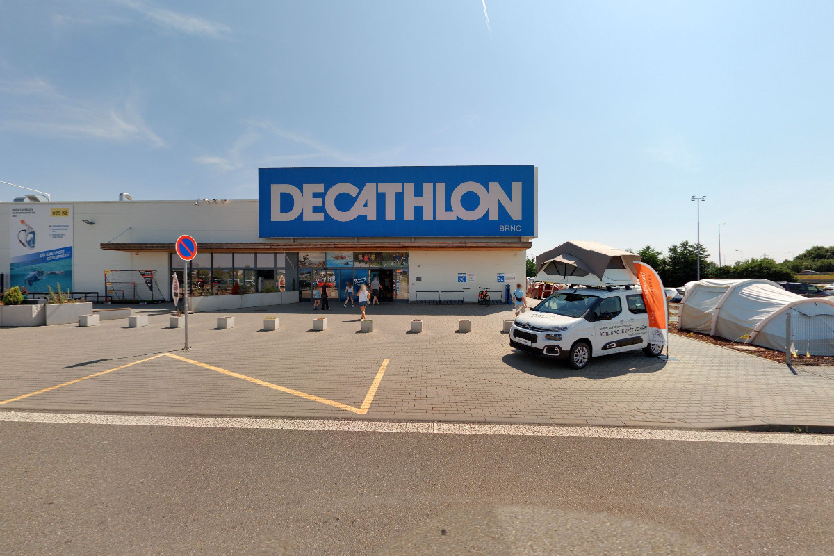 Nabíjecí zásuvka Decathlon foto 2