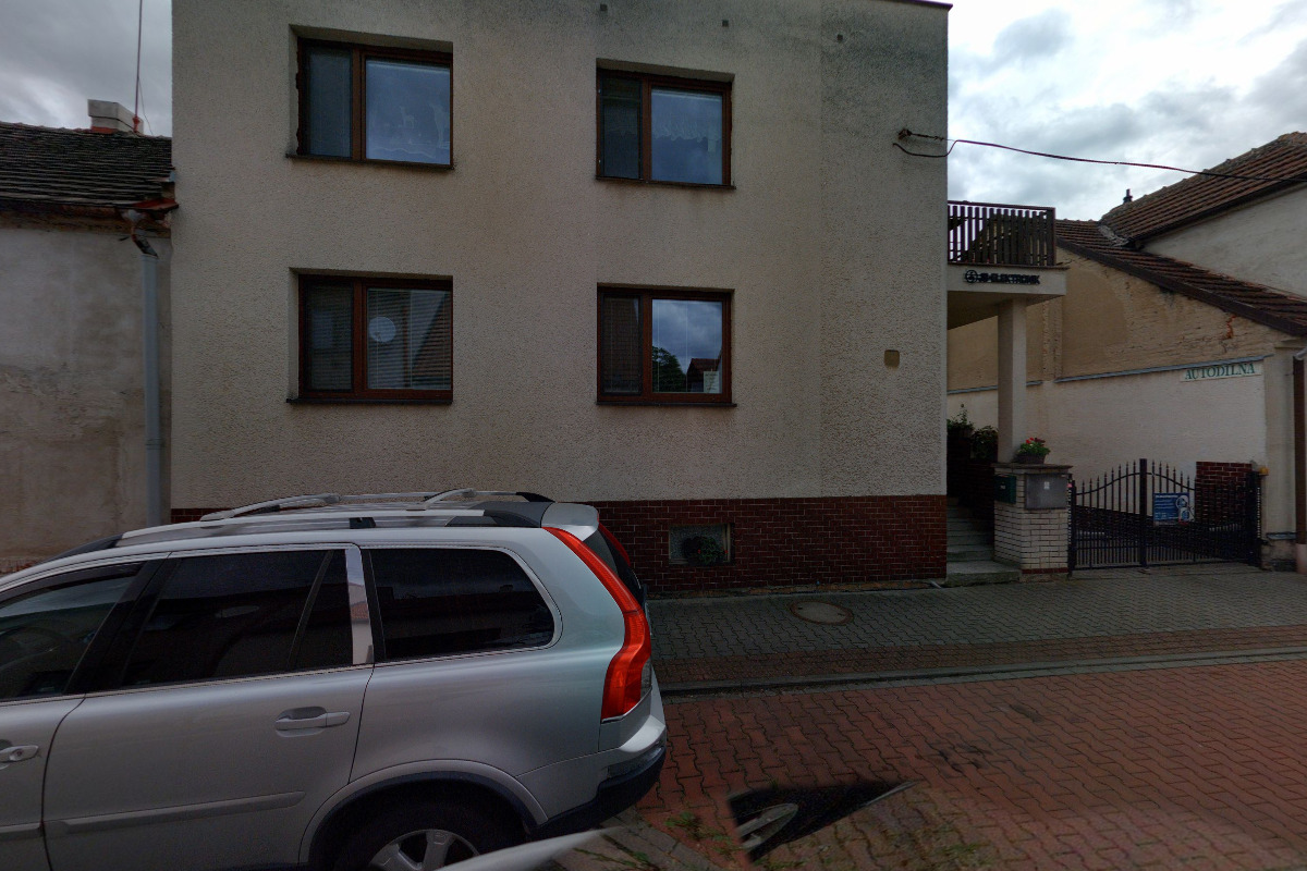 Autodílna Blecha foto 2