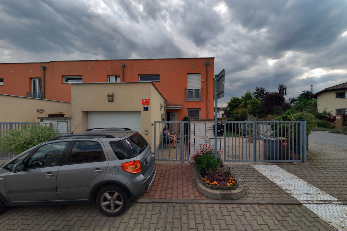 Firma DOLEJŠÍ - Autotrakční lehátka foto 2