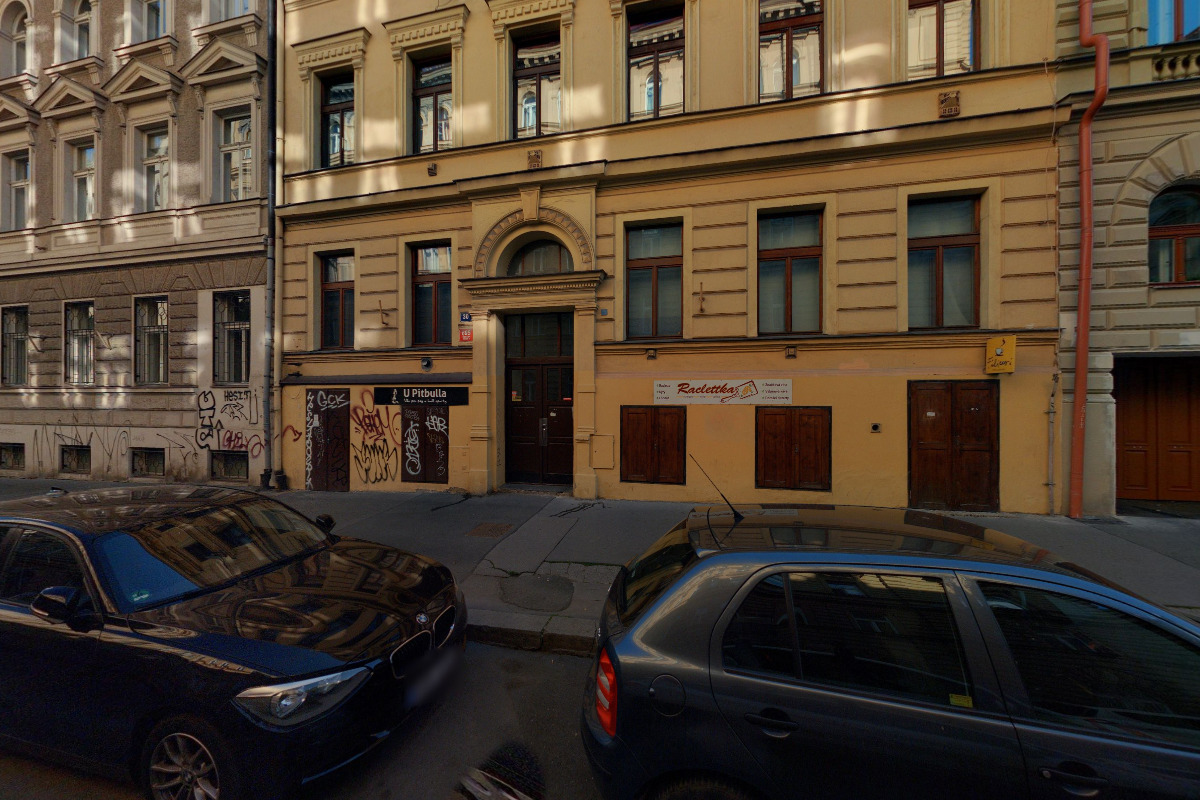 TURET Wine Bar & Bistro