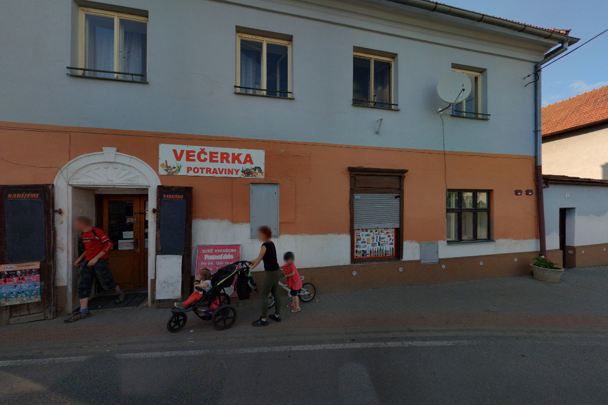 Smíšené zboží Křetín foto 1