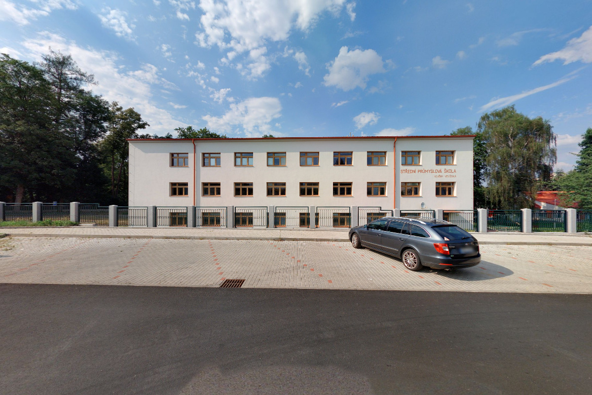 Střední průmyslová škola, Vlašim, Komenského 41 foto 2