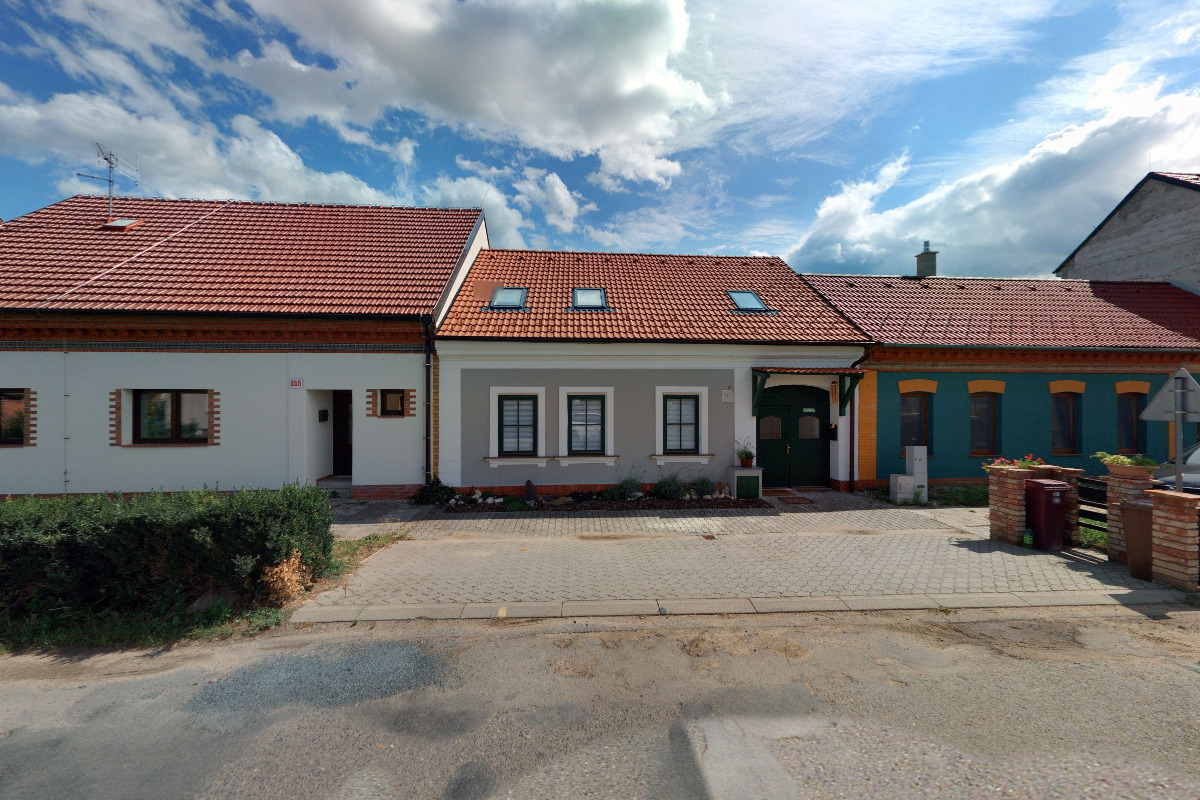 SMILE BY HORSE, o.p.s.