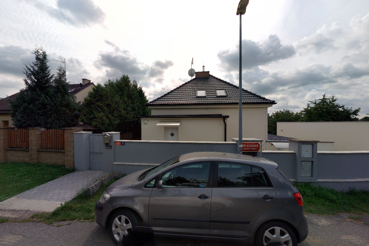 Apartmánový dům se zahradou Pod Belvederem