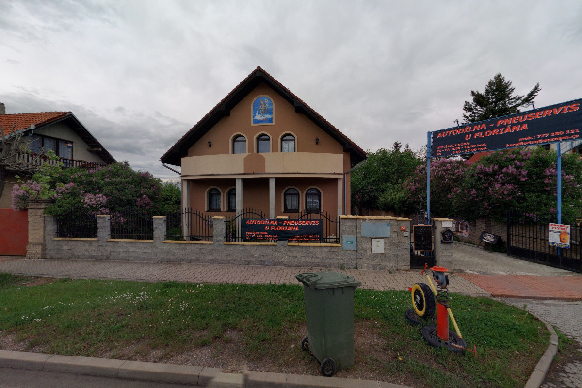 Občerstvení z roubenky