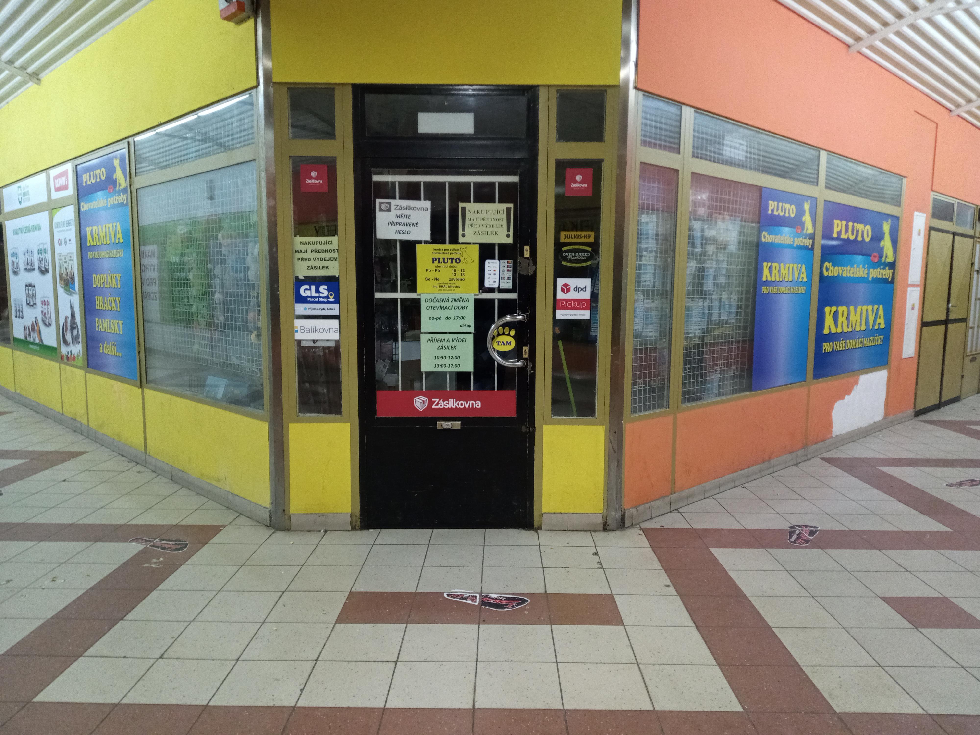 Chovatelské potřeby Pluto