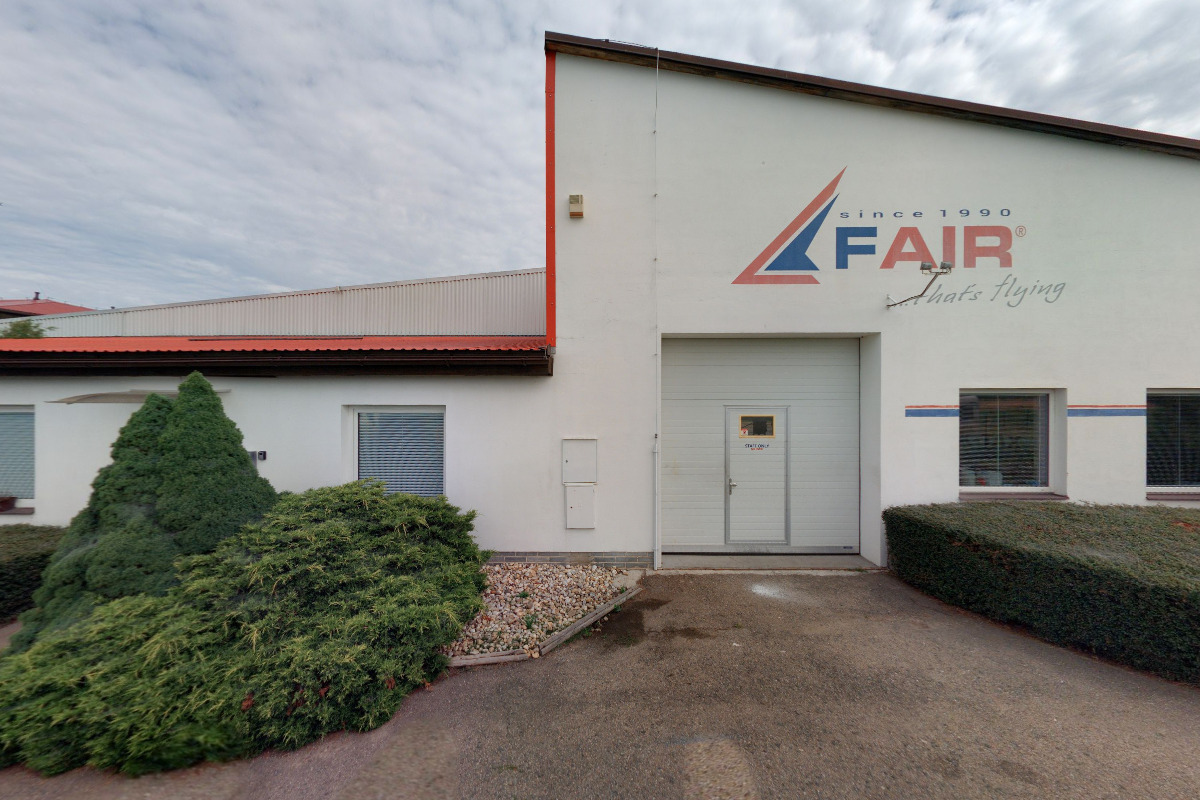 DYN-AIR LETECKÁ ŠKOLA