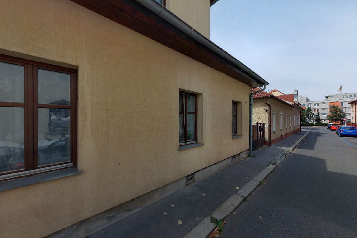 AIF CS services, spol. s r.o.