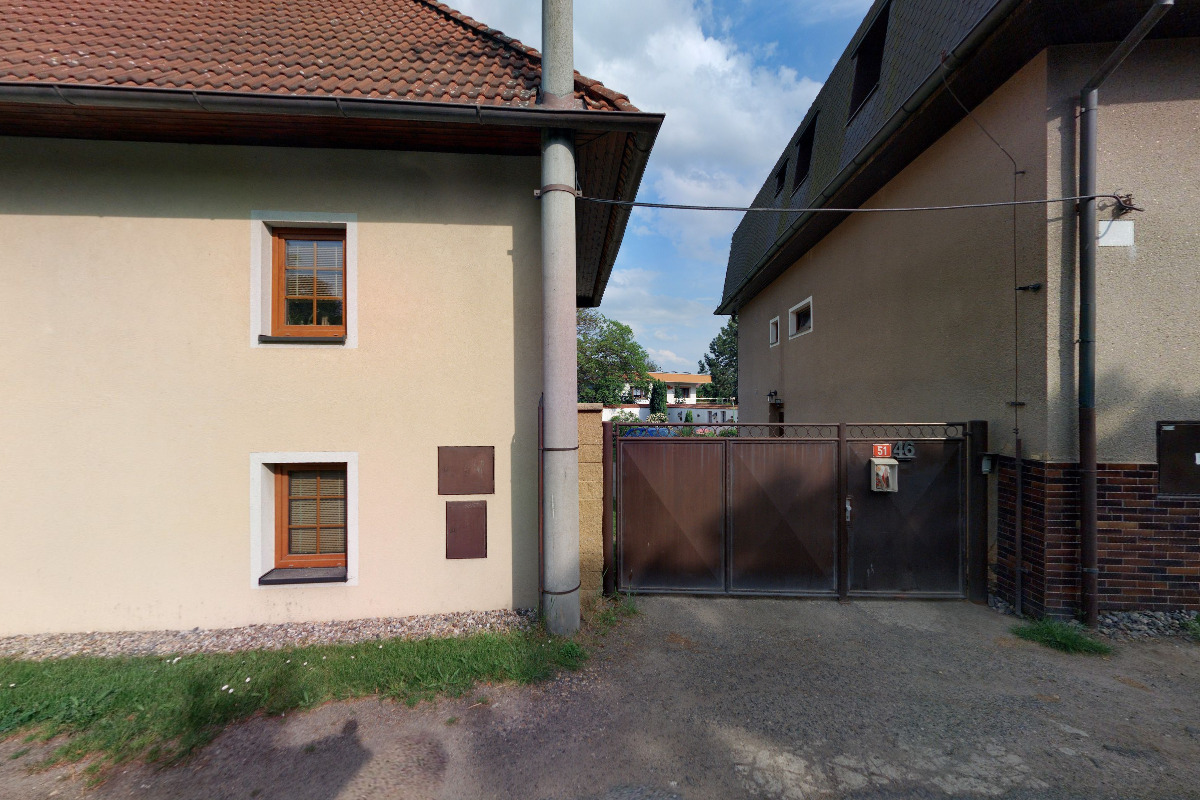 Otevřené oči - Panenské Břežany