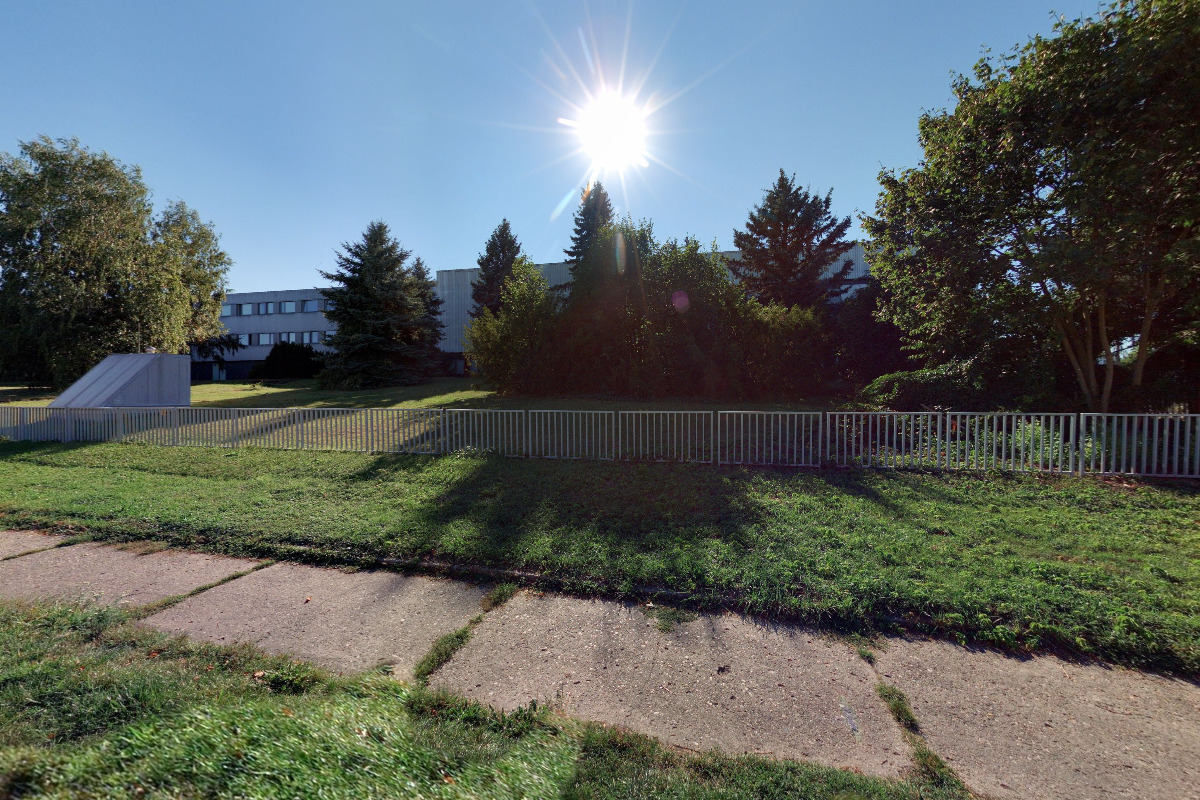 MUDr. VERONIKA VESECKÁ