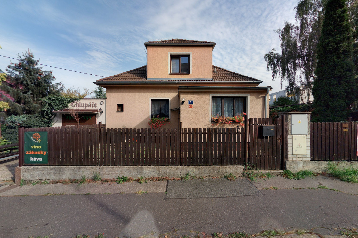 U Chlupáče - vinárna, cukrárna, kavárna