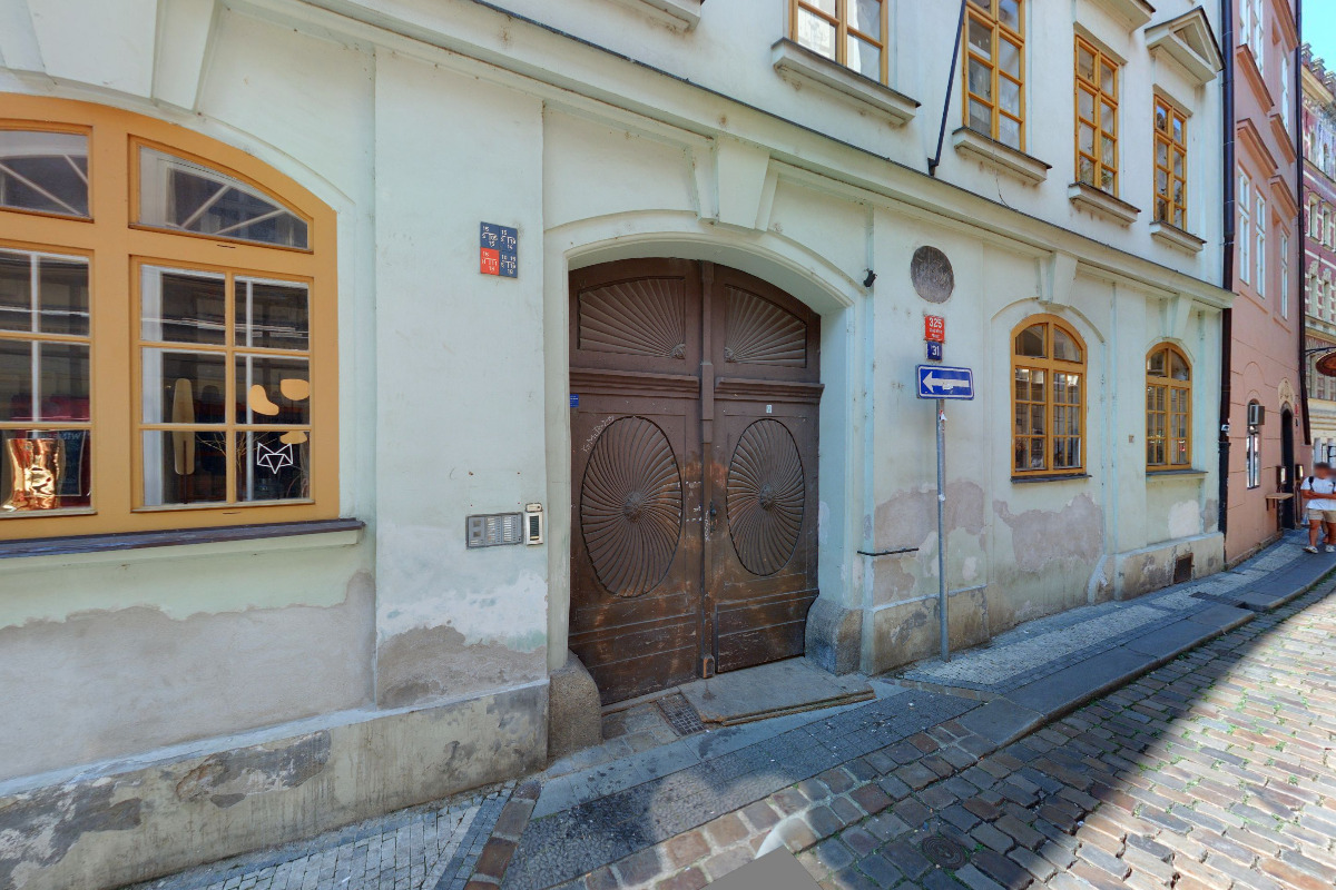 Stroje a Technika Praha, s.r.o.