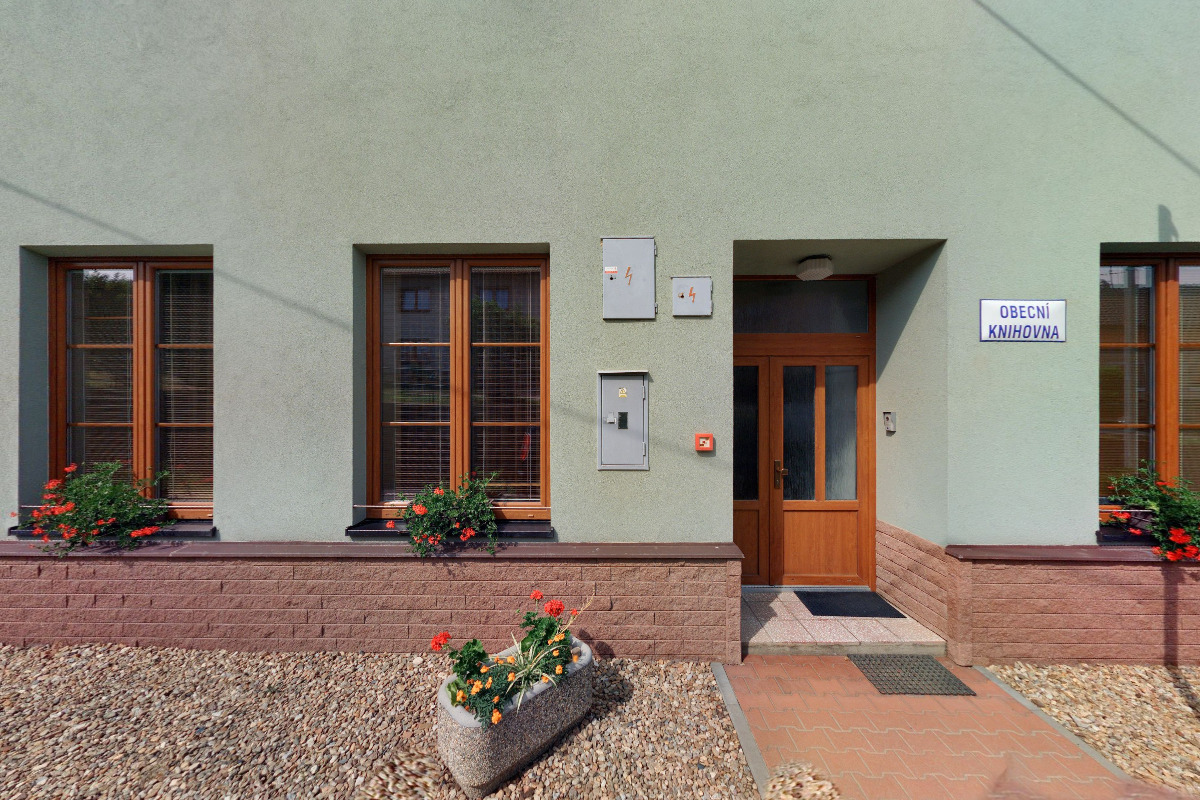 Obecní knihovna Lukovany