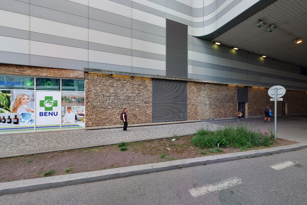 RUNNING SUSHI MAKAKIKO