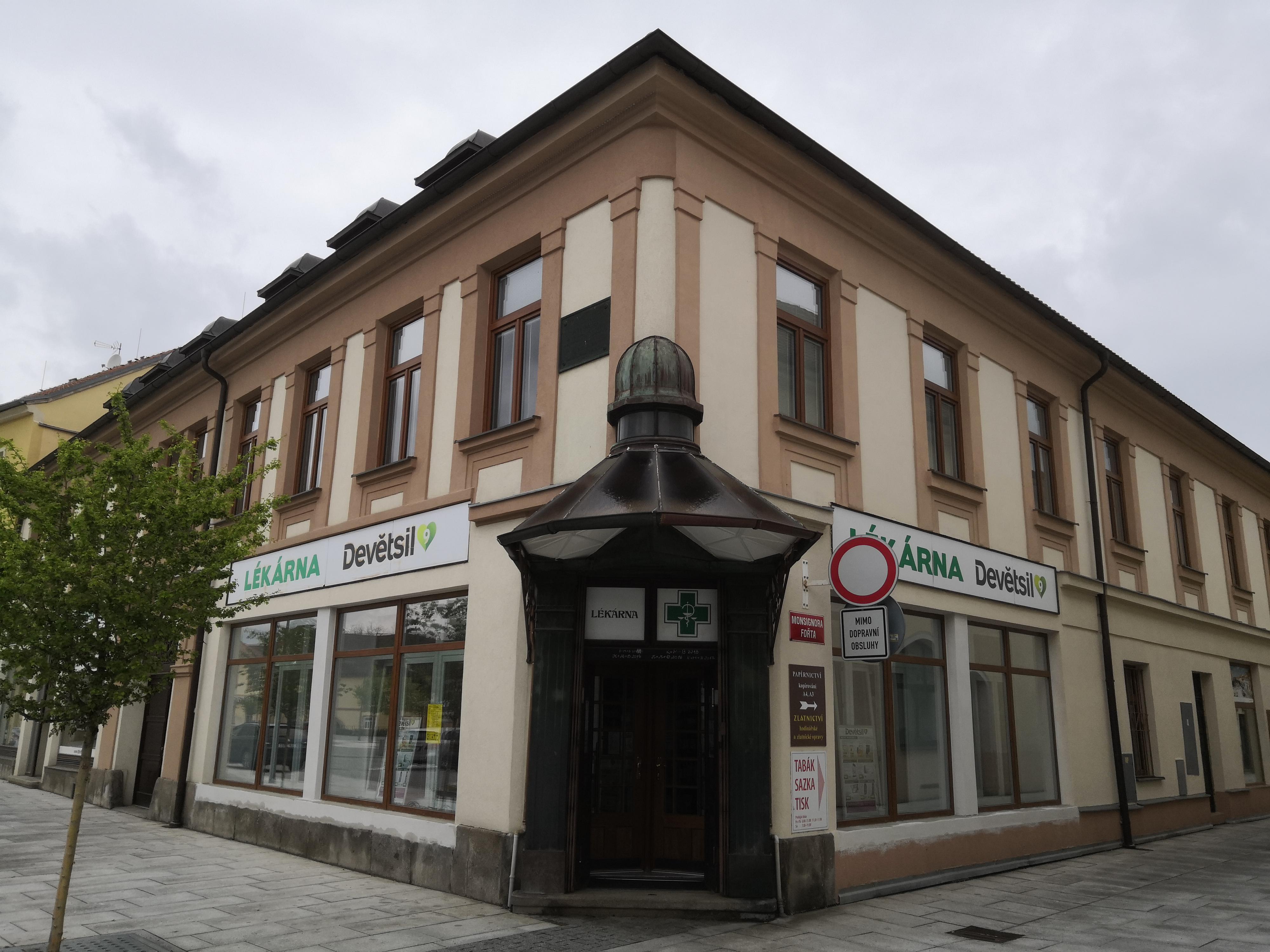 Lékárna Devětsil foto 5