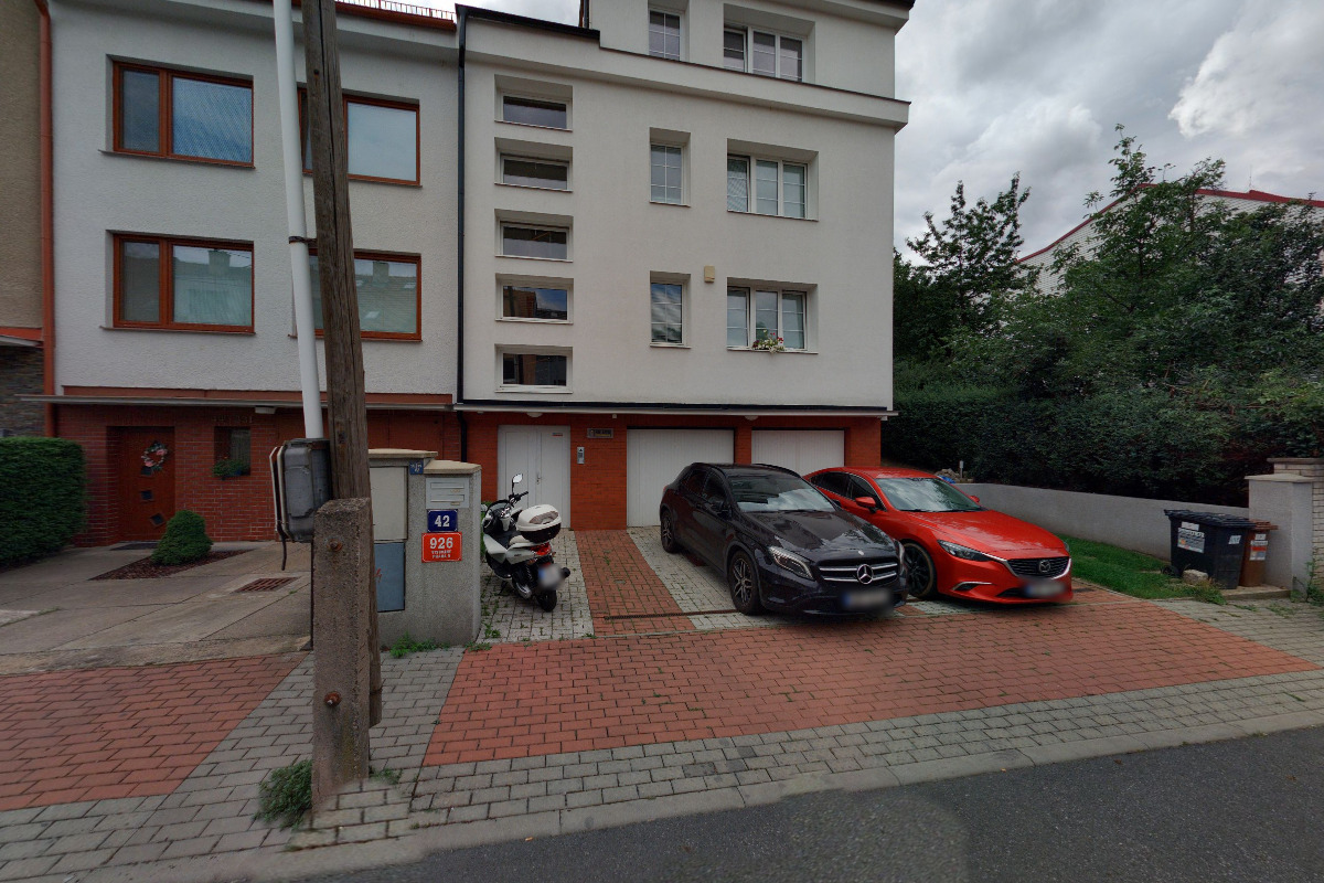 HOLLANDR CARS foto 2