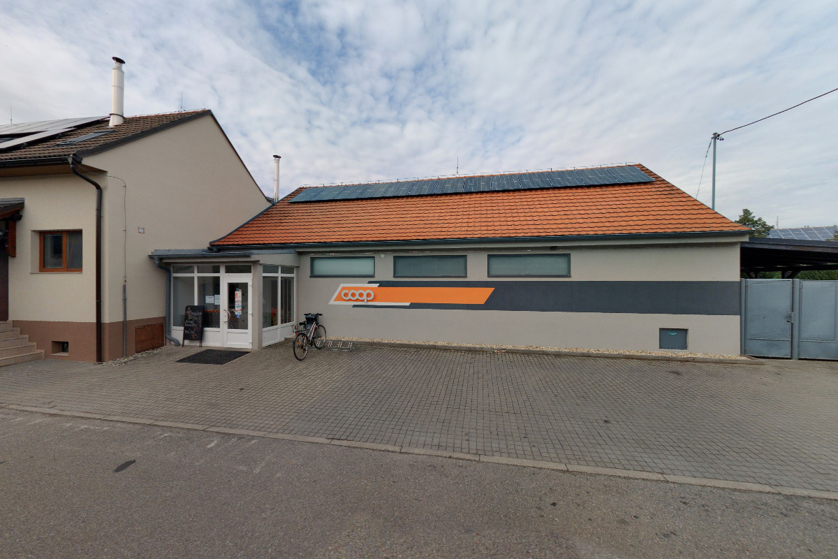 Jednota, spotřební družstvo v Hodoníně - COOP foto 2