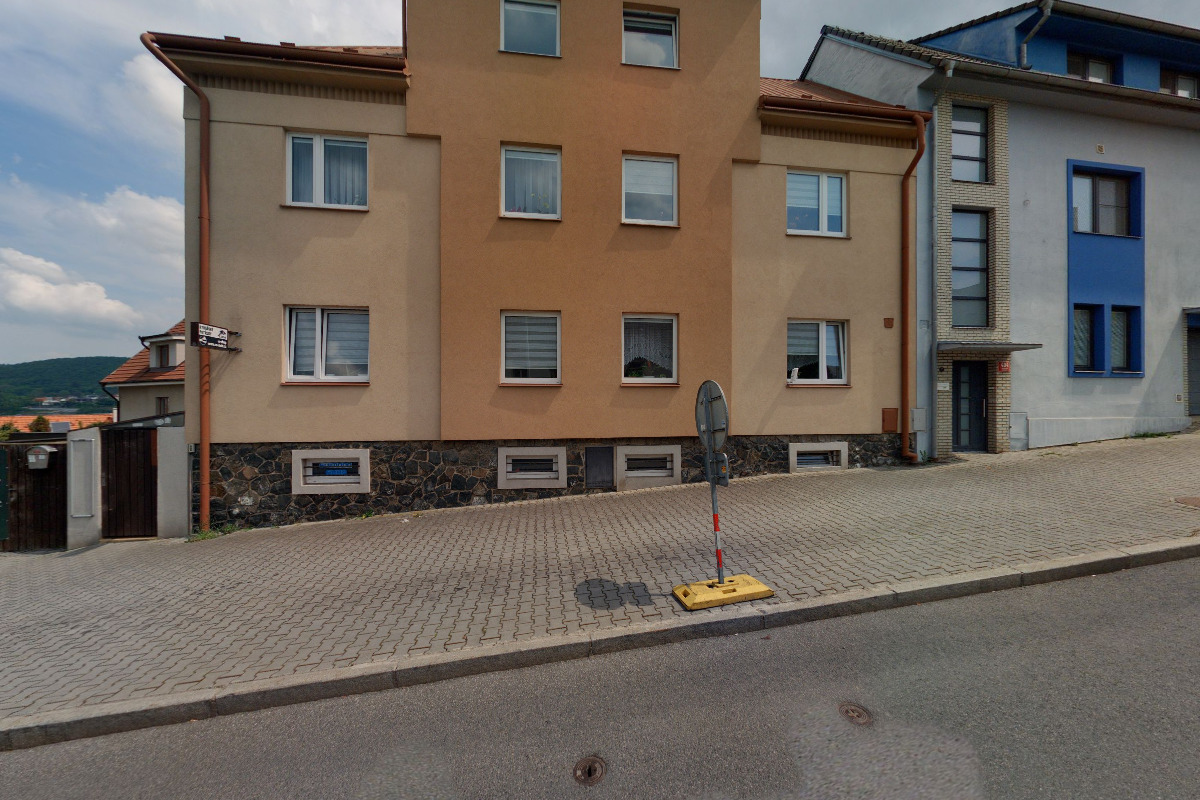 AVE SERVIS - Pavel Vokál