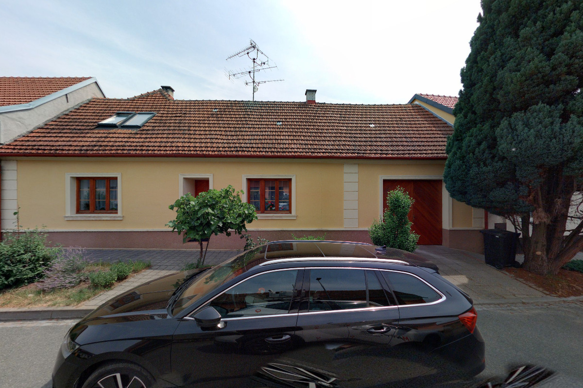 Schlesinger Petr, JUDr., advokát