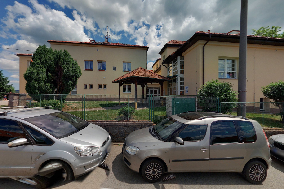 ZŠ a MŠ Senohraby