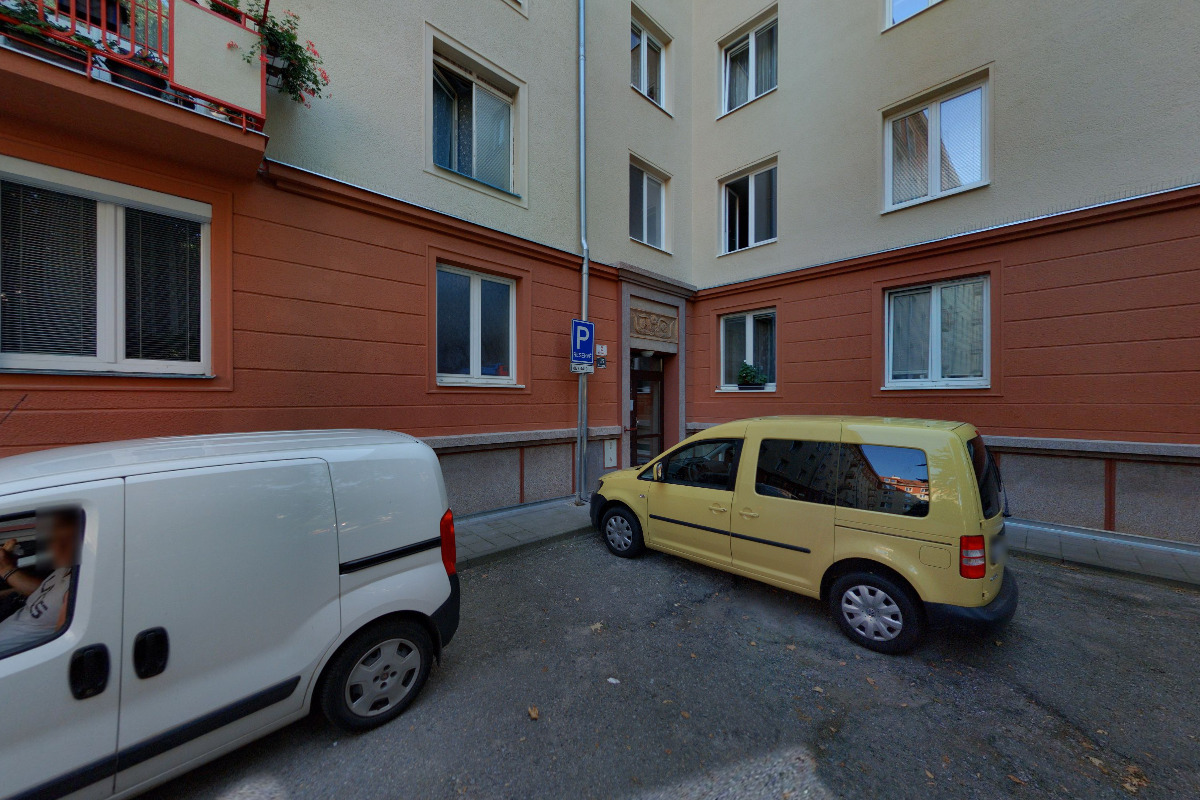 English Studio, s.r.o.