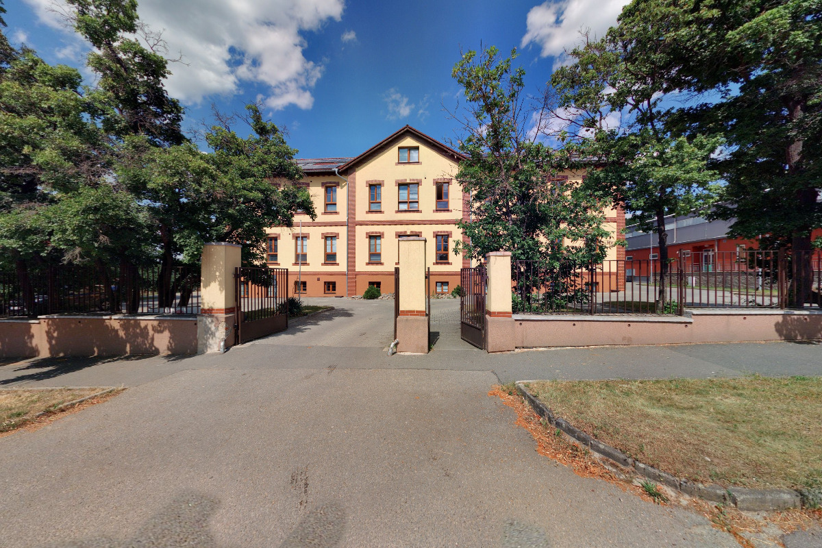 Výchovný ústav, dětský domov se školou, středisko výchovné péče, střední škola a základní škola, Moravský Krumlov