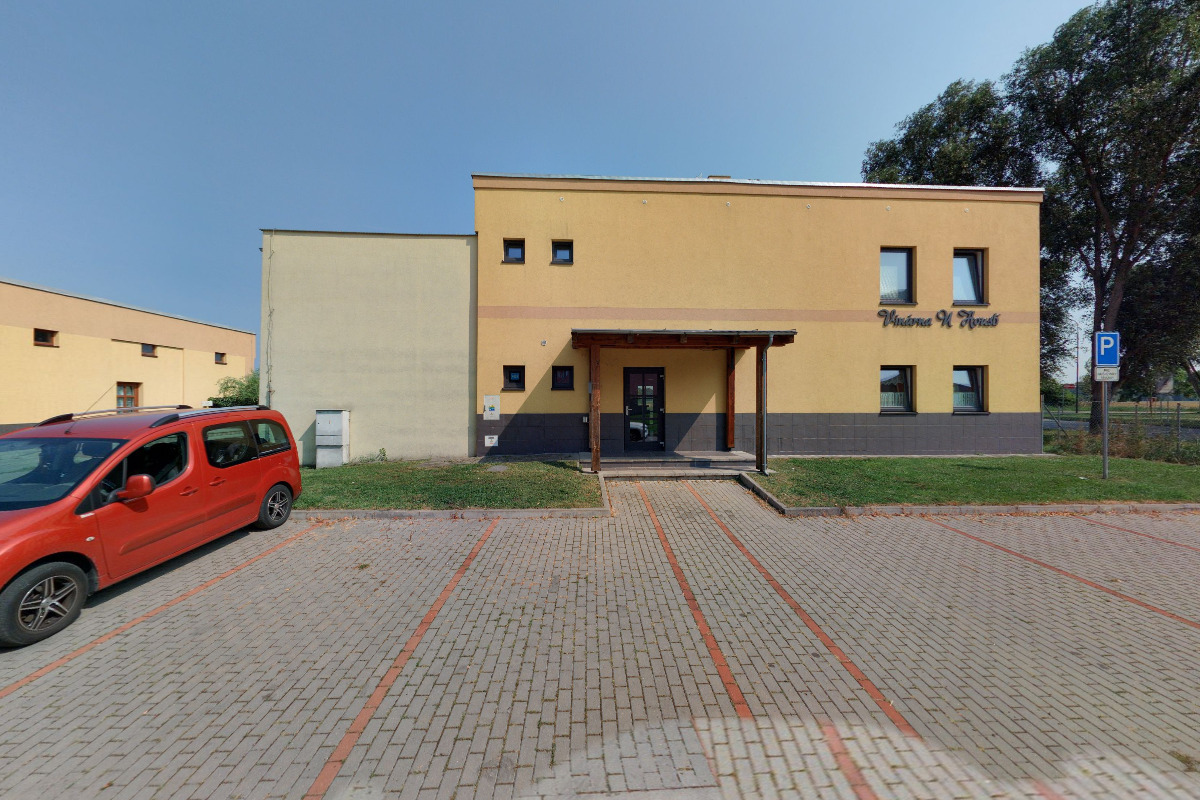 Vinárna U Houslí foto 4