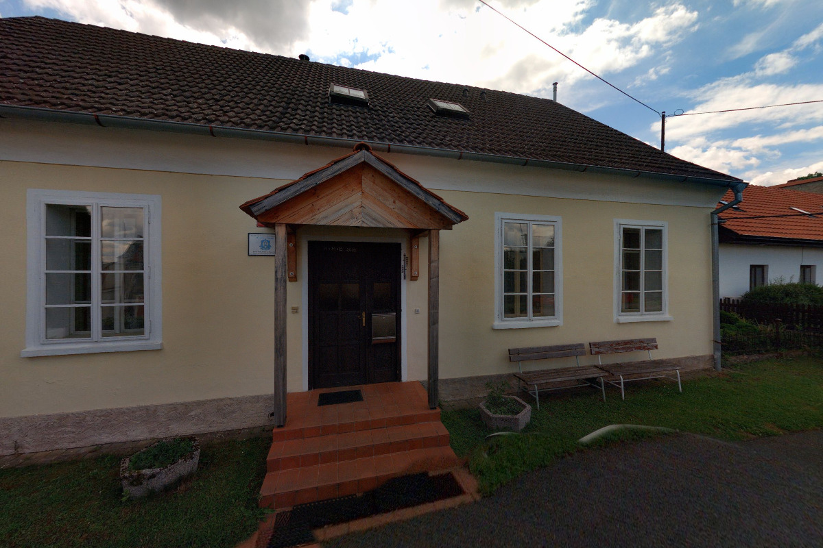 Římskokatolická farnost Hrádek