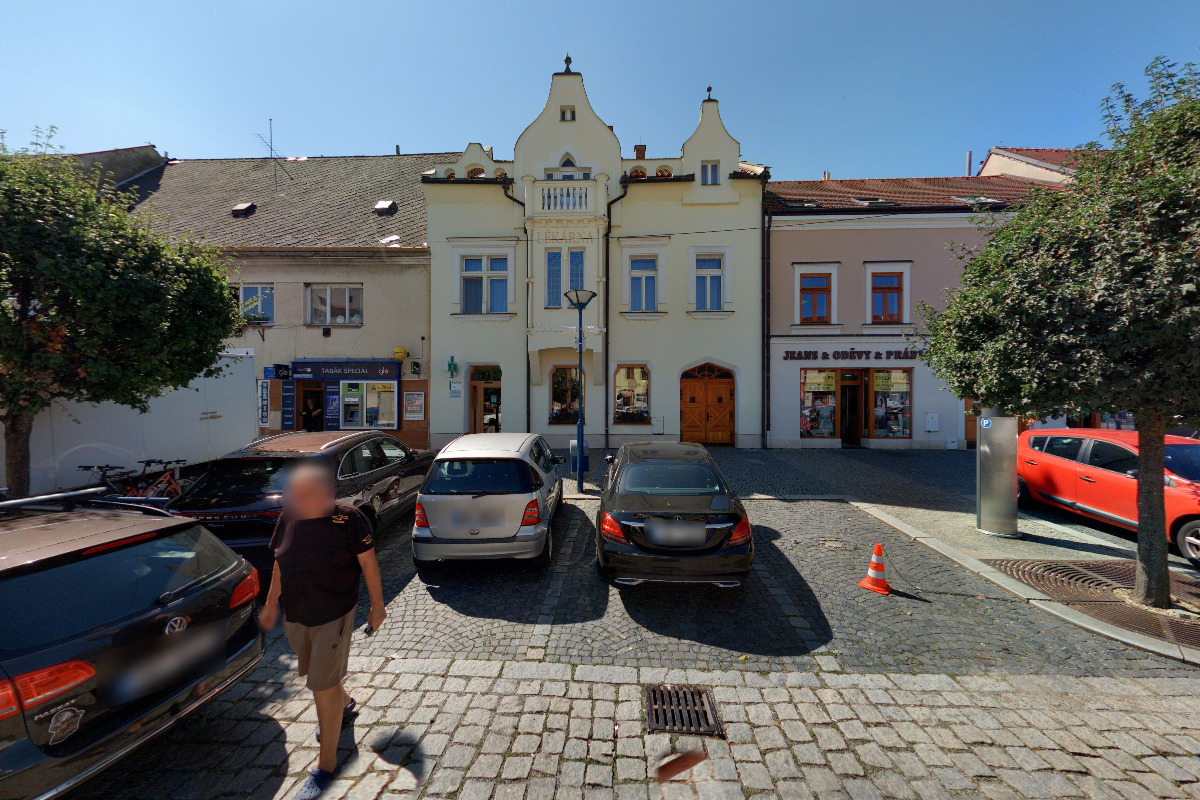 Lékárna U Zlaté koruny