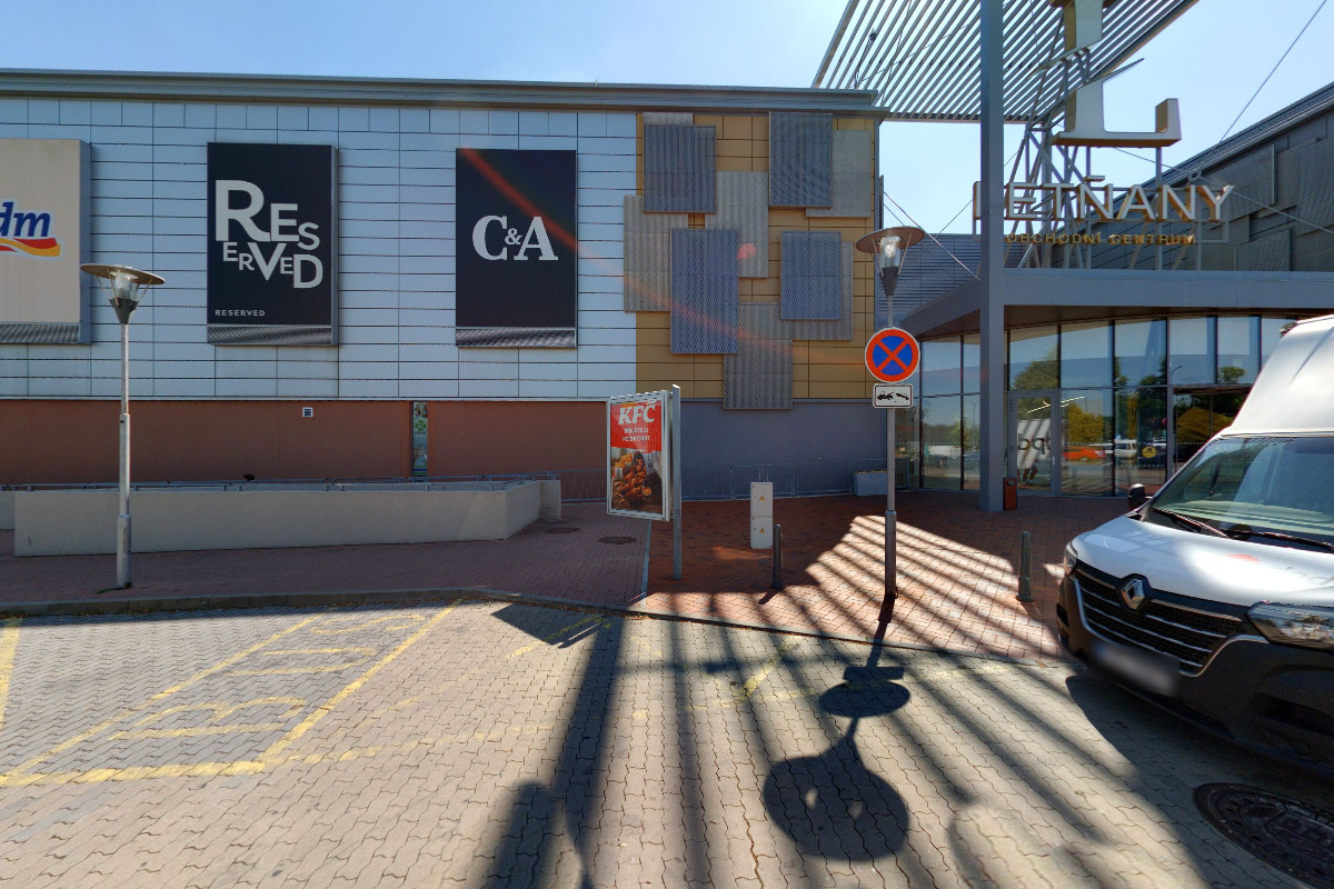 Nabíjecí stanice ČEZ foto 2