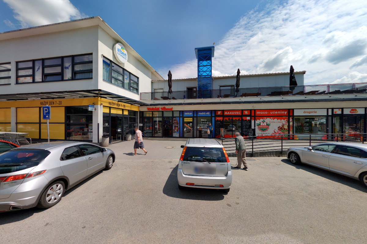 Makovec - maso uzeniny