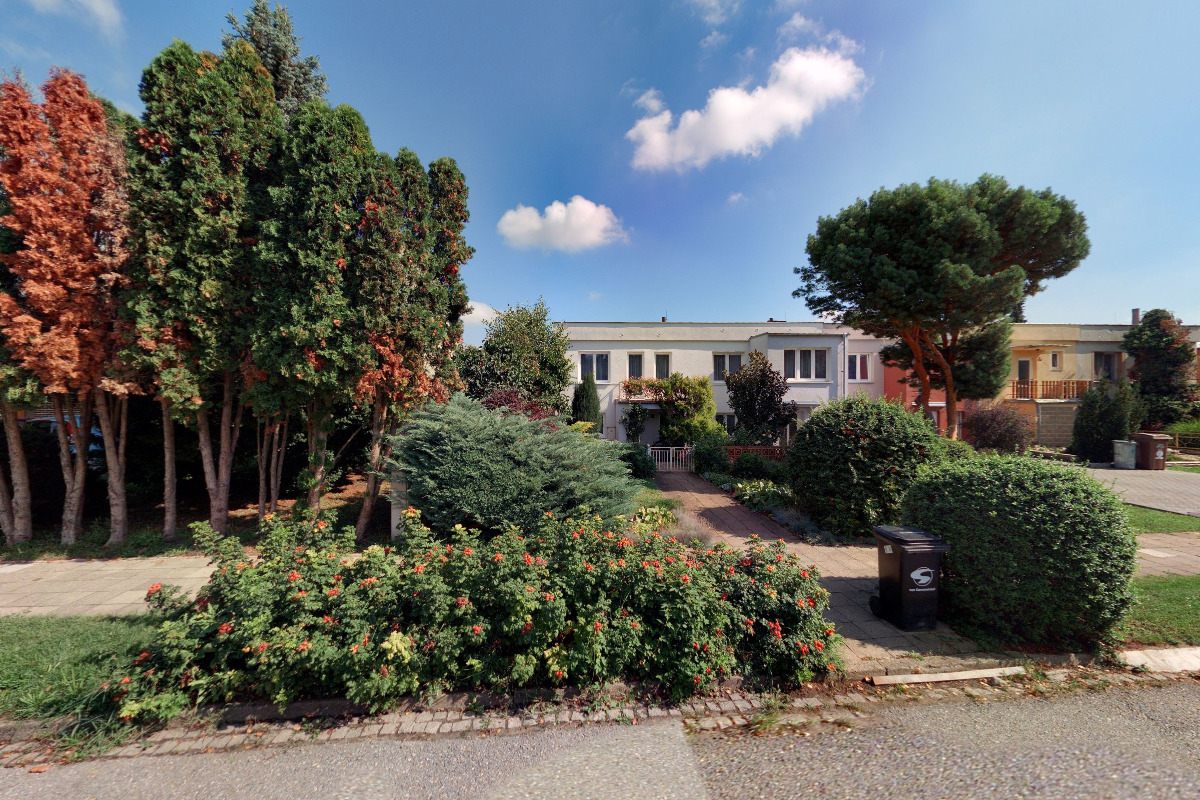 Doc. PhDr. Ing. Vladimír Šebela, CSc.