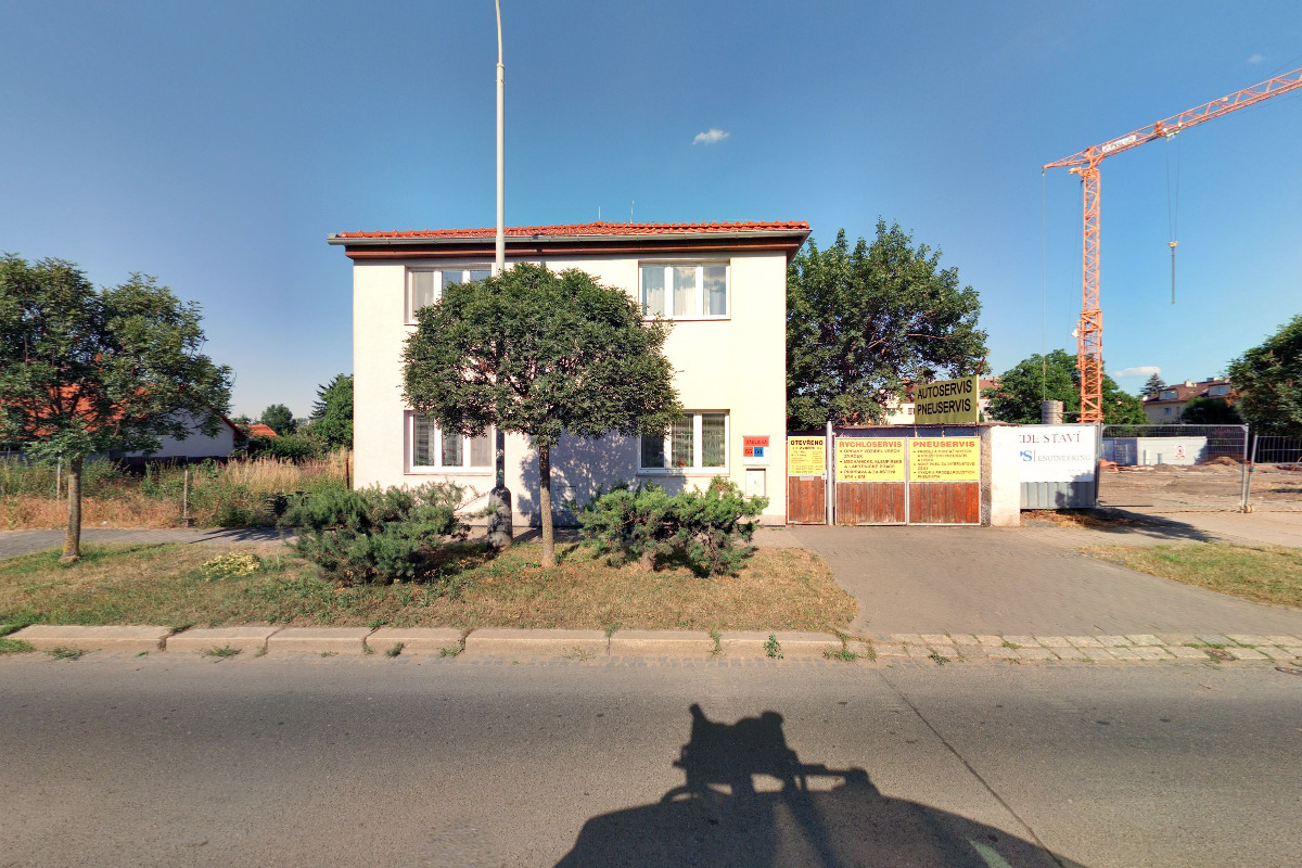 Jiří Husák - Autoservis