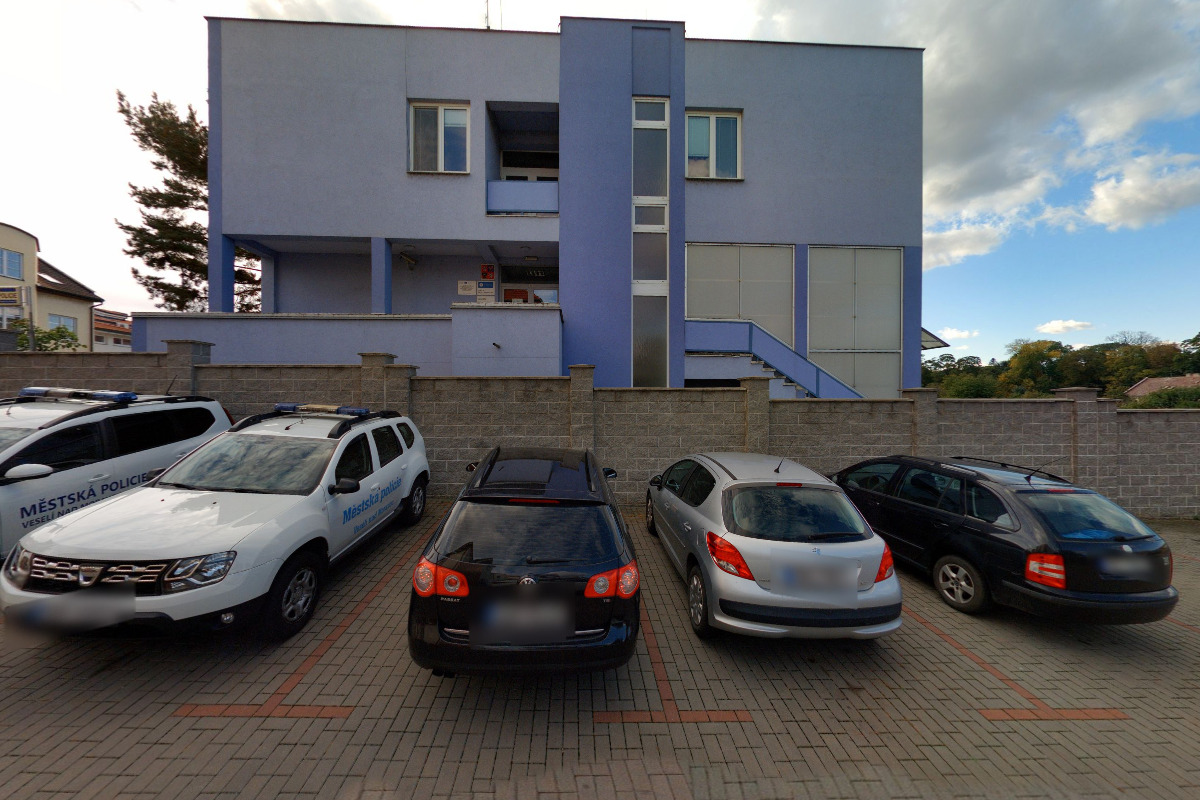 Policie ČR - Obvodní oddělení Veselí nad Moravou foto 2