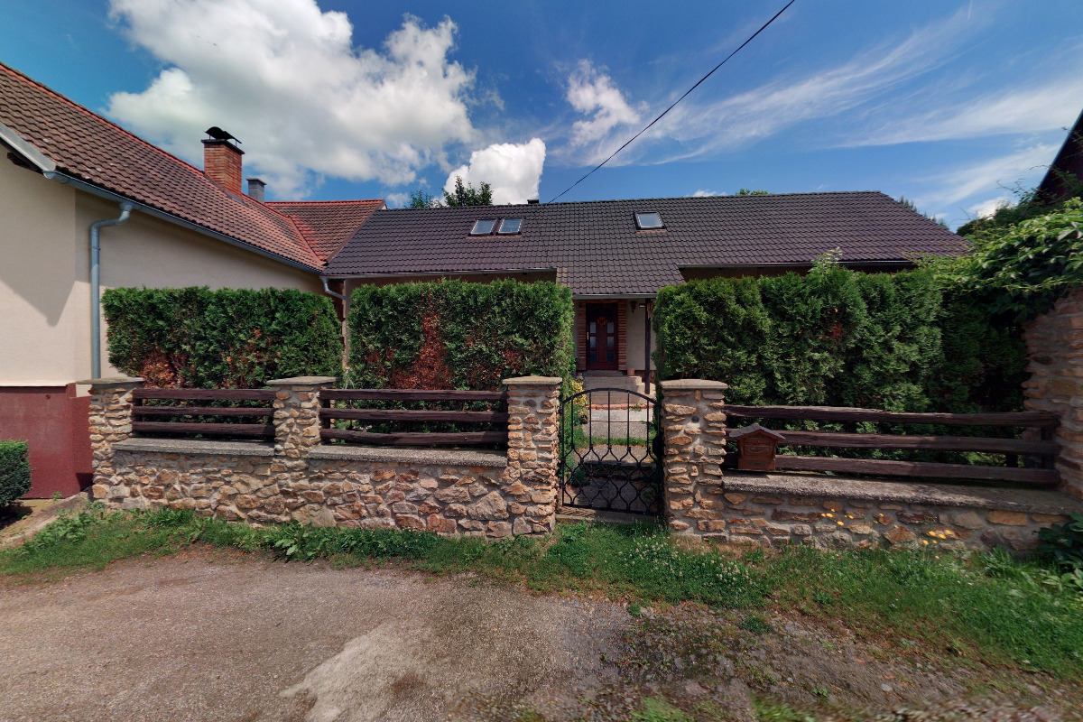 Daniel Macek - obklady, dlažby